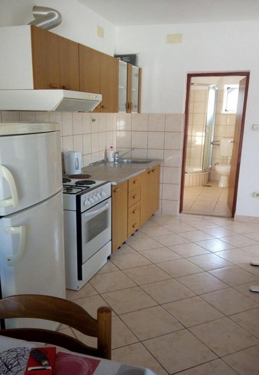 Apartment Slaven Vinišće Kültér fotó